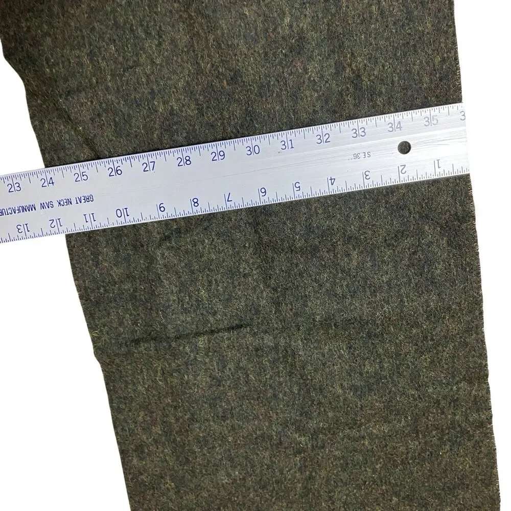 J Crew Moon Scarf Mens‎ Green Merino Wool Fringe Made England Tweed Luxury